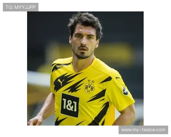 胡梅尔斯晒解说照称马茨仍然36岁并表示他暂时不考虑退役 胡梅尔斯晒解说照称马茨仍然36岁并表示他暂时不考虑退役